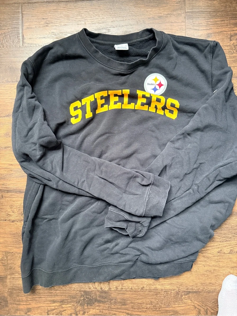 Nike Black and Yellow Steelers Crewneck Sweatshirt - Men